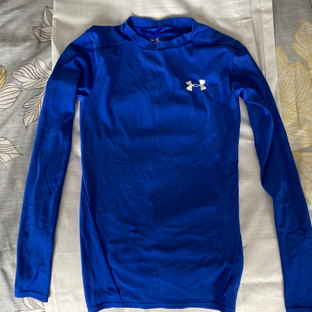 Under armour long sleeve shirt